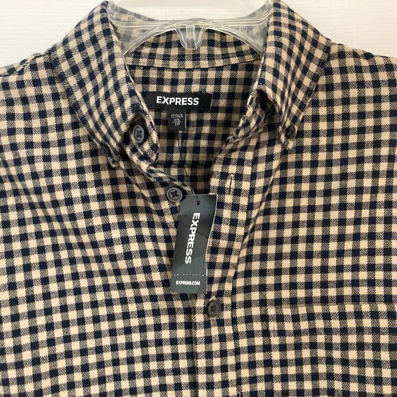 New Men's Express Button Down Shirt XS - Picture 3 of 4